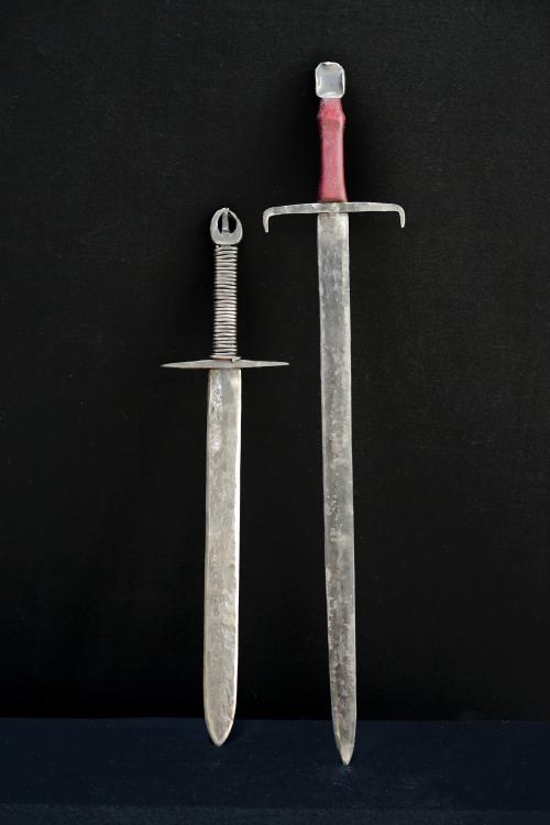 swords1.jpg