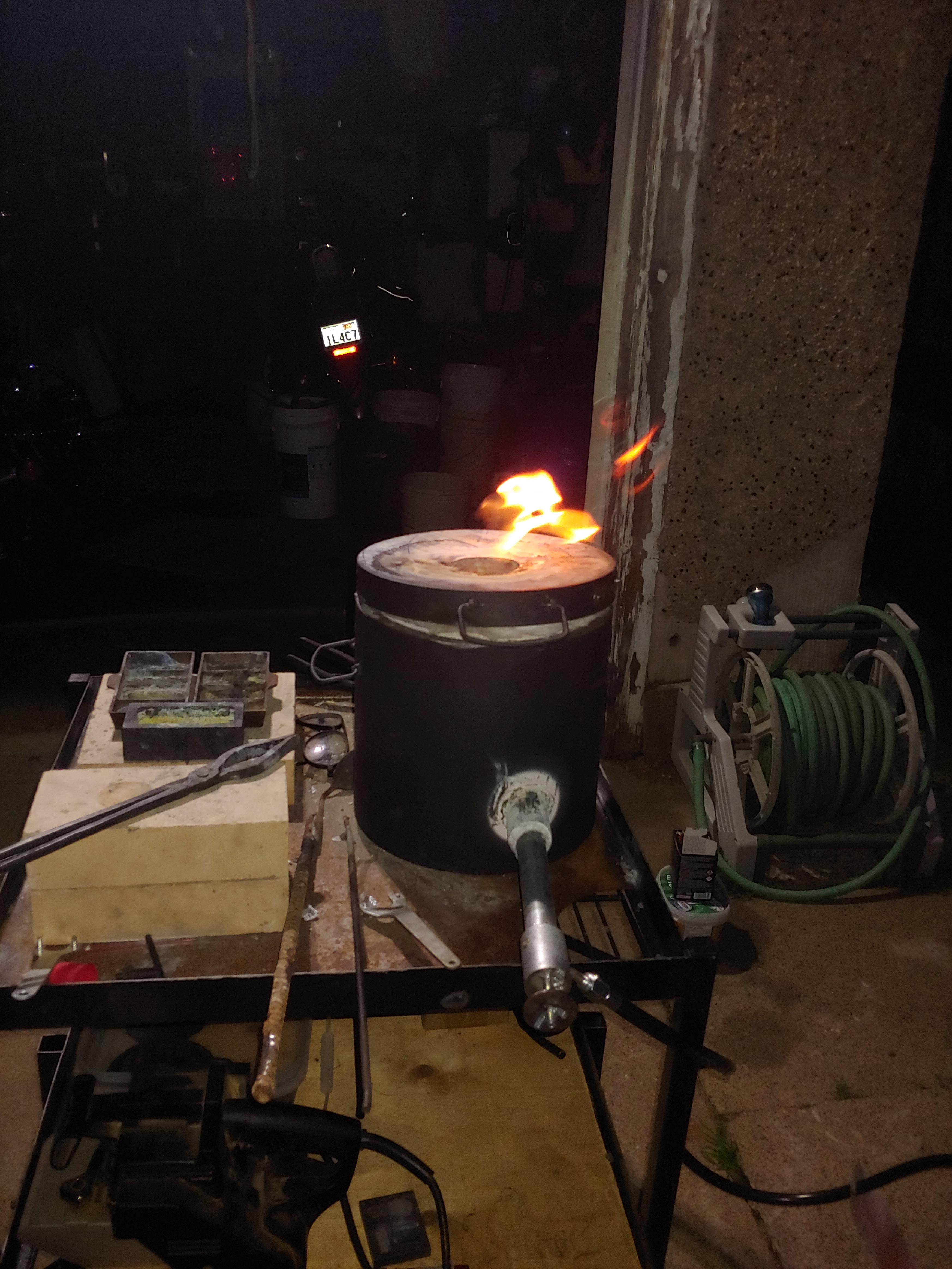 Trying Smelting For The First Time Using The TOAUTO Melting Furnace 