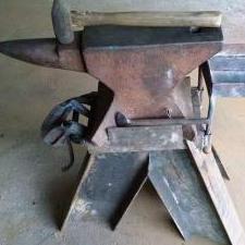 Short Nose Scrolling Forge Tongs